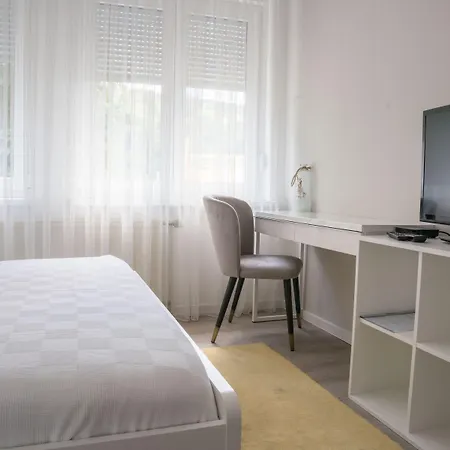 Ξενοδοχείο Morea 3*