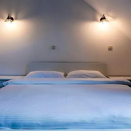 Morea Hotel 3*
