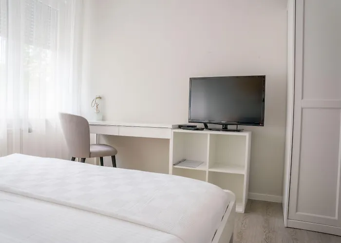 Morea 3* Ljubljana